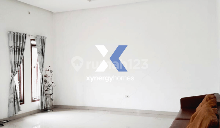 Rumah Mewah Bagus 2 Lantai SHM Strategis di Mekar Wangi Bandung Rumah Mewah Bagus 2 Lantai SHM Strategis di Mekar Wangi Bandung