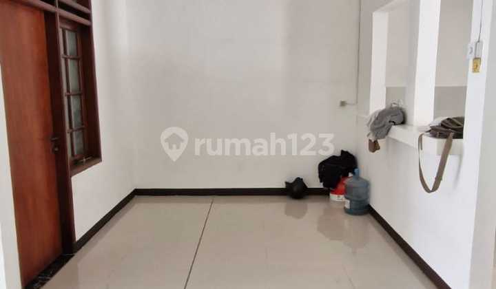 For Rent House in Taman Holis Indah I Bandung Ed-Na 2