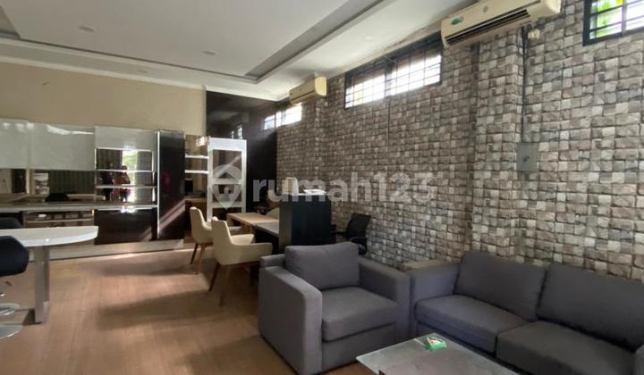 For Rent 3-Storey Shop House on Sudirman, Bandung For Rent 3-Storey Shop House on Sudirman, Bandung