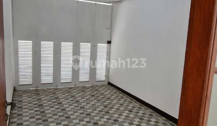 Disewakan Rumah di Taman Holis Indah I Bandung Ed-Na