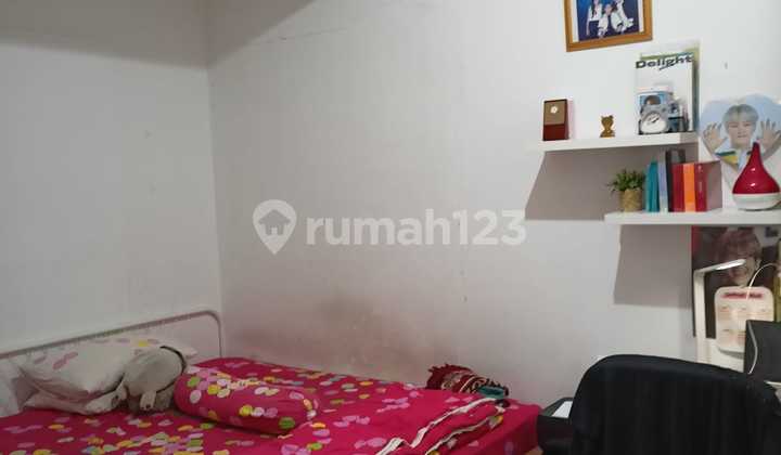 For Sale 3-Story House in Cibolerang Bandung Aln-Yl 2