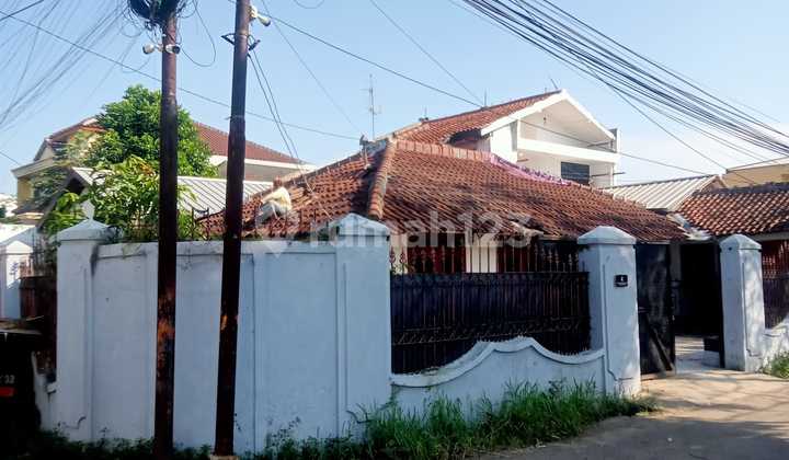 FOR SALE WING HOUSE HOOK INHOFTANK BANDUNG - suitable for business/warehouse >>FN 1