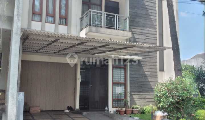 DIJUAL RUMAH DI ISTANA REGENCY SUDIRMAN, BANDUNG   >>FH