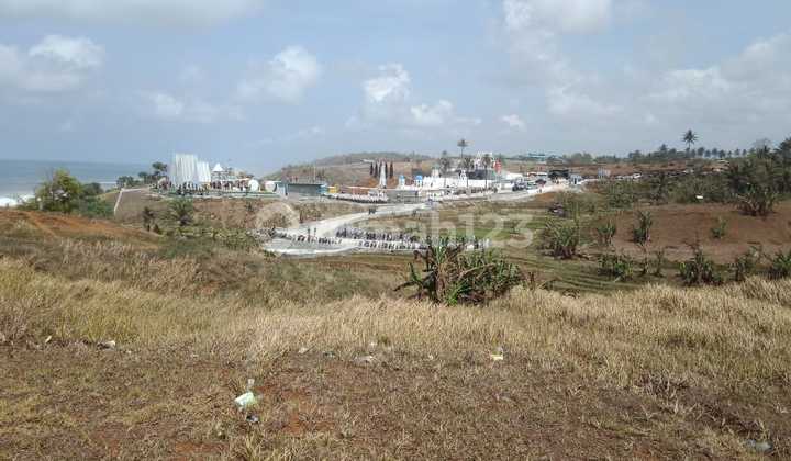 Dijual 4 Kavling di Cianjur -Sindang Barang Pantai Selatan Cianjur Desa : Jaya Giri Dekat Wisata Karang Potong Vy