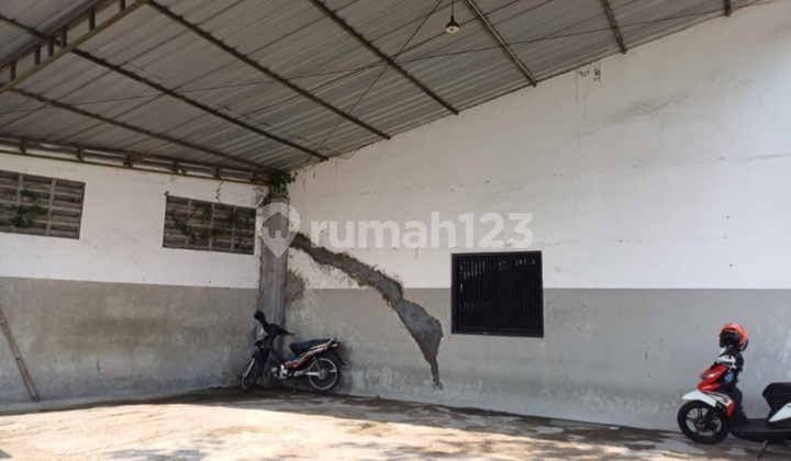 Gudang Wolter Semarang Jalan Raya Akses Truck 2