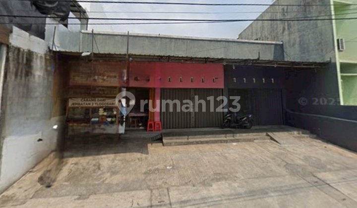 Ruko Tlogosari Sangat Ramai Untuk Berbagai Usaha 1