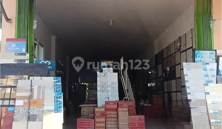 Ruko Strategis Dekat Unimus 1