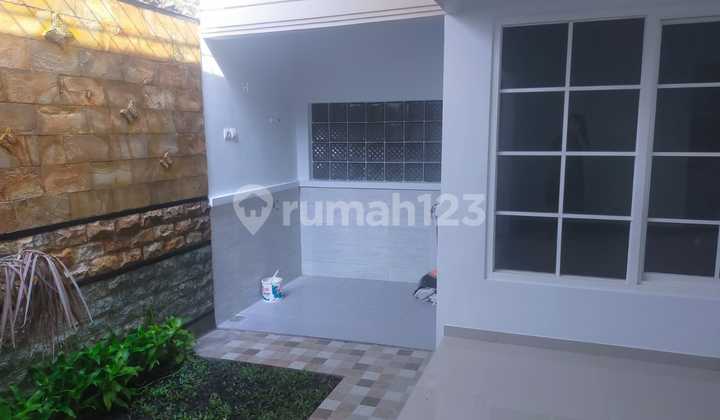 Bangunan Baru Strategis Dekat Bandara 1