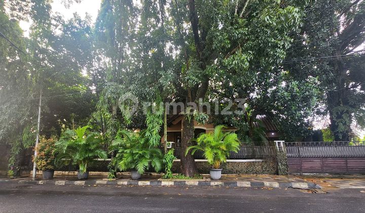 Cocok Untuk Usaha, Rumah Premium, Dekat Akses Tol 2