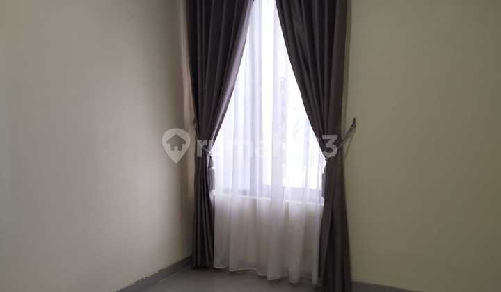 Near the Soegijopranoto Catholic University Medicine Bsb, needs minimal renovation. 1