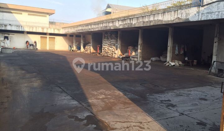 Cocok untuk Kantor5 Menit, Pusat Kota, 5Menit ke Simpang Lima Cocok untuk Kantor5 Menit, Pusat Kota, 5Menit ke Simpang Lima