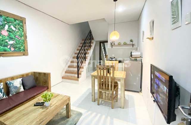 Jayagiri townhouse, 2 floors with mezzanine, private car parking, near Sanur, Renon, city center, Renon Plaza mall, Bros Hospital, Sanglah Hospital.