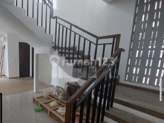 Rumah Besar Ch Strategis Dekat Jl.citarum Design Luas 2