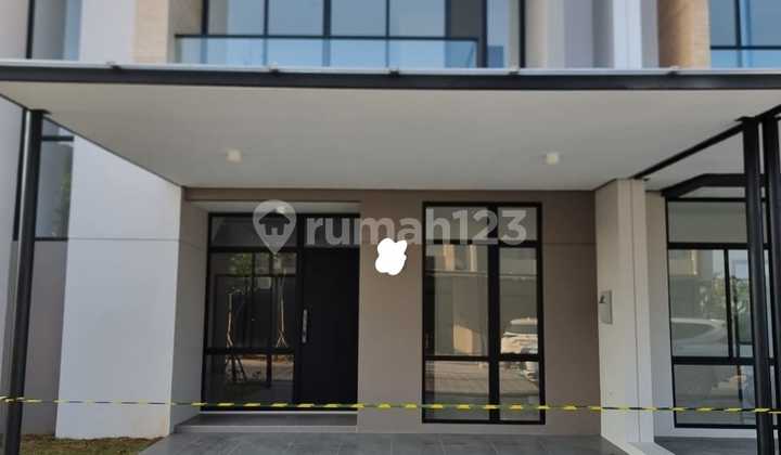 CHEAPEST, HOUSE FOR RENT IN PIK 2, SIZE 8 X 15, READY, VACANT, RENTAL PRICE 120 MILLION/YEAR ONLY NEGOTIABLE