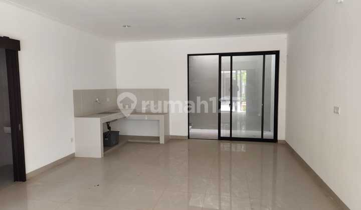 Millennial Rental House in Pik2, Size 6 X 15, Ready Empty, Rental Price 70 Million/Year Only Negotiable