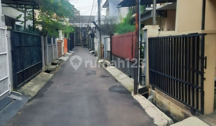 Rumah Siap Huni Lokasi Strategis Dlm Komplek Pondok Kelapa Jakatta Timur 2