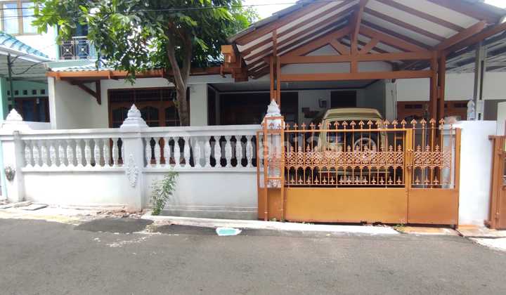 Rumah Sewa Dlm Komplek Siap Huni Bebas Bnjir Pondok Kelapa Jakrta Timur Rumah Sewa Dlm Komplek Siap Huni Bebas Bnjir Pondok Kelapa Jakrta Timur