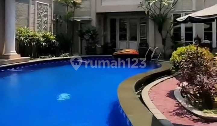 Rumah Mewah Brgaya Klasik Arabian " Furnish " Turun Hrga Komplek Duren Sawit Jakarta Timur Rumah Mewah Brgaya Klasik Arabian " Furnish " Turun Hrga Komplek Duren Sawit Jakarta Timur