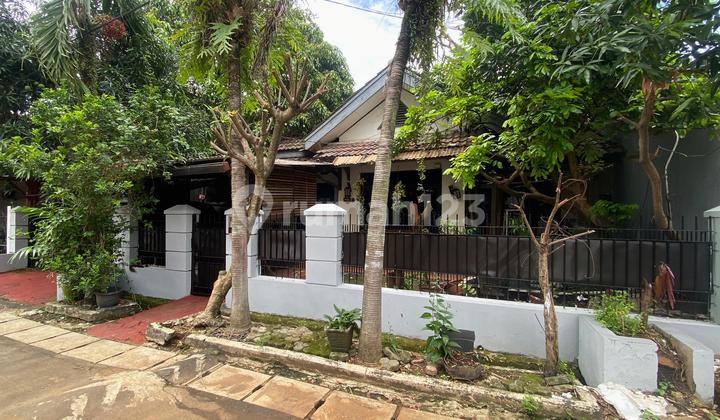 Rumah Second di Komplek Sarana Indah Permai Pamulang Tangerang Selatan 2