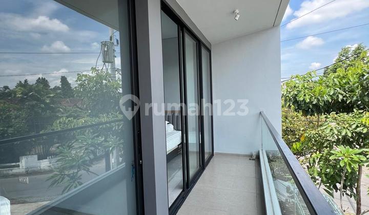 Rumah modern shm tanpa dp free furnished di Yogyakarta 