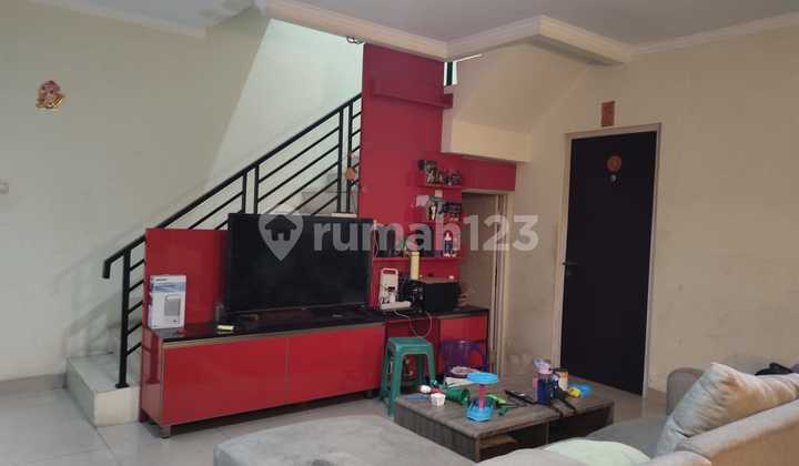 Golden Palm House (Size 7x17.5 m2), 2.5 Floors