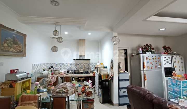 Golden Palm House (Size 6x12.5 m2), 2 Floors 2