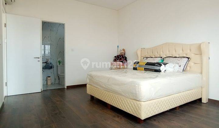Rumah Lavon - Hoek (LT/LB 89/166 m), 3 Lantai 2