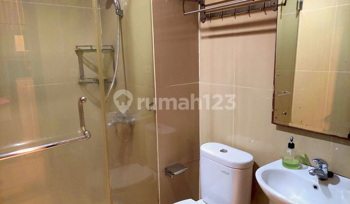 Apartemen Paramount Skyline - Berperabot (Studio) 2