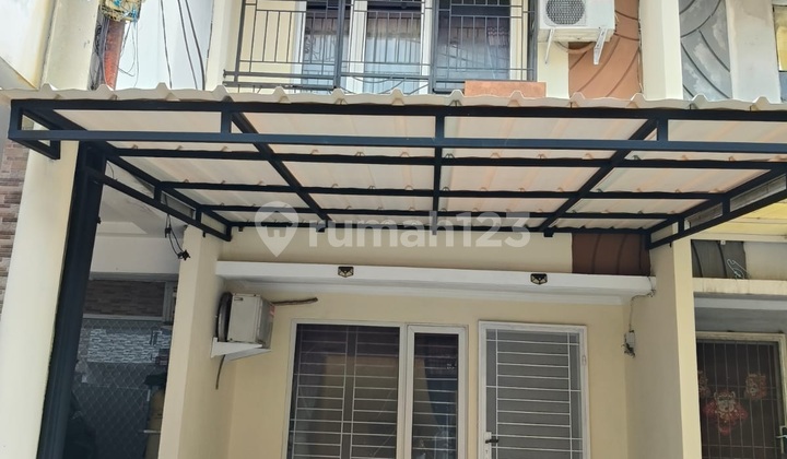 Rumah Golden Palm (Ukuran 4X12,5 M)