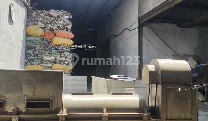 Warehouse on Jl.Raya Salembaran (Size 500 m2)