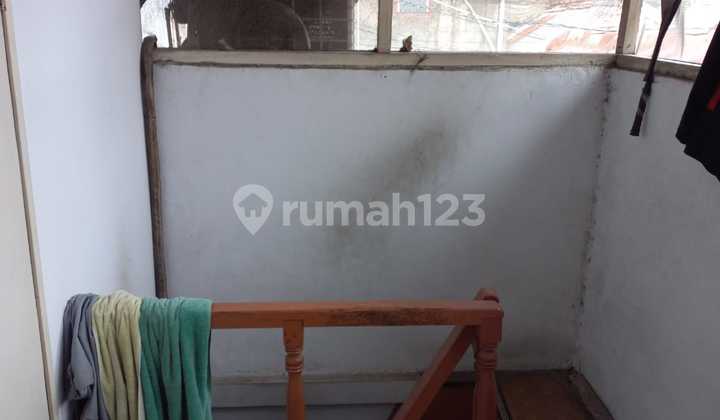 Rumah Krendang (Ukuran 4x18 m), 1,5 Lantai 2