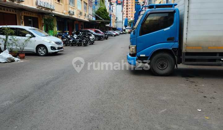 Mutiara Taman Palem Shop House (Size 4.5x15 m) 2