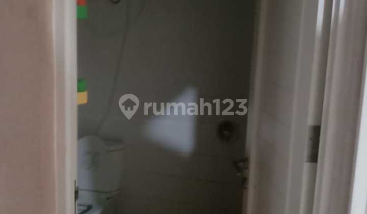 Golf Lake House (Size 6x15 m) 2