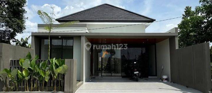 Di Jual Rumah Baru Konsep Minimalis Modern Di Bandung 1