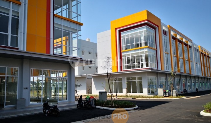 RUKO MAGNA COMERCIAL SUMARECON BANDUNG - Land Area 75, Building Area 188, 3 Floors.