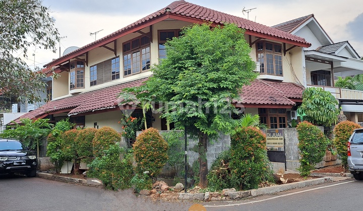Rumah HOOK - Pulomas Barat JAK TIM-LT.187 / LB.300-SHM-One Gate