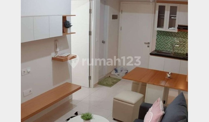 Apartment The Springlake, Sumarecon Bekasi - 35 sqm Land Area - 2 Bedrooms - Furnished 2