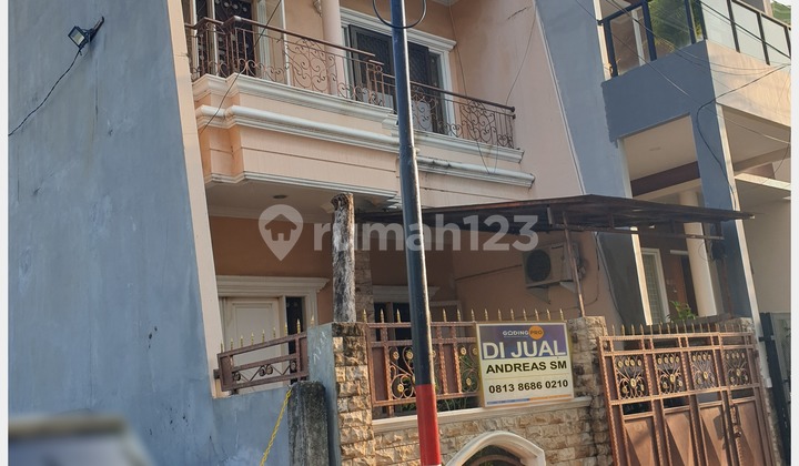 READY-TO-OCCUPY HOUSE - SUNTER STS, NORTH JAKARTA - LAND 90, 2 Floors - CERTIFICATE + BUILDING PERMIT 2