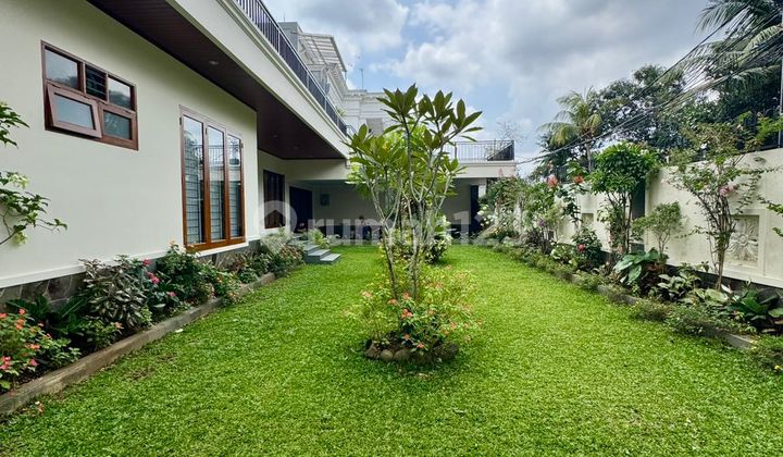 Rumah Mewah dan Strategis di Lebak Bulus Jakarta Selatan 2