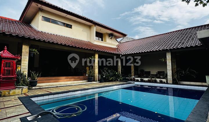 Rumah Termurah Pinggir Jalan Cinere Raya. Dengan Kolam Renang. Cocok Untuk Kantor, Usaha Maupun Tempat Tinggal