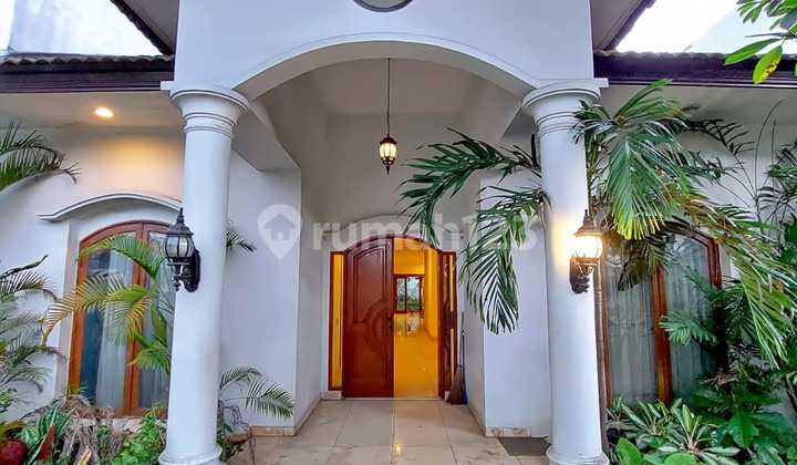 Rumah Hitung Tanah Hadap Timur Bebas Banjir Lokasi Kemang Barat