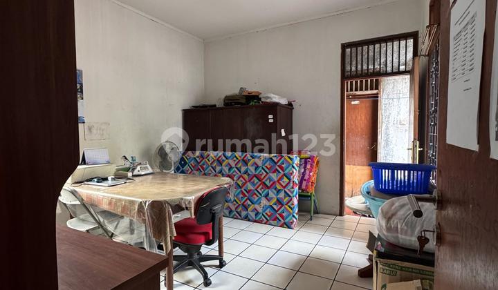 Rumah Hitung Tanah Ingin Segera Di Lepas, Di Dalam Perumahan Besar Di Cilandak 2