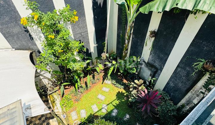 Rumah dengan Halaman Belakang yang Luas, Depan Taman dan Play Ground, Lokasi di Town House Nempel Lebak Bulus Dekat ke MRT Lebak Bulus dan ke MRT Fatmawati 2