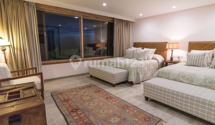 Limited Offer: Elegant Villa in Bali with a Soothing Rice Field View. Location in Cemagi. Limited Offer: Elegant Villa in Bali with a Soothing Rice Field View. Location in Cemagi.