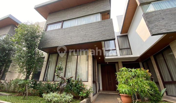 Rumah Cantik Siap Huni di Dalam Cluster di Ampera Kemang