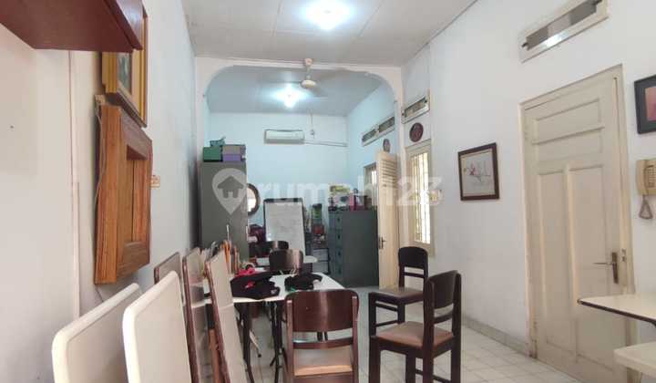 Rumah Harga Dibawah Pasar Lokasi di Cikini Jakarta Pusat 2