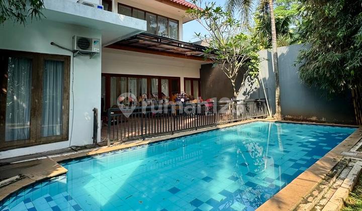 For Sale Townhouse Exclusive Nuansa Bali: Lokasi di Lebak Bulus Jakarta Selatan. Harga di Bawah Pasaran Turun Harga!!
