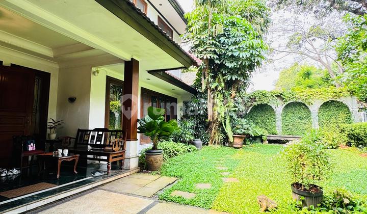 Termurah Rumah dengan Bangunan yang Kokoh Lokasi Bagus Hang Tuah Kebayoran Baru Jakarta Selatan