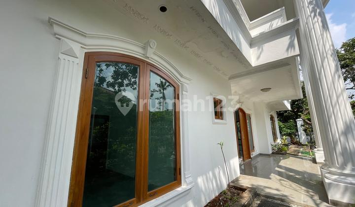 Ready-to-Live House Inside a Large Housing Complex in Puri Cinere Housing 2