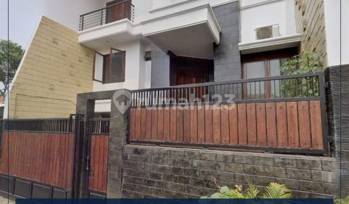Nice House Near Toll Road Semi Furnished Pisangan Lama, East Jakarta